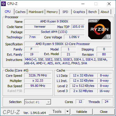 CPU-Z에서 라이젠 9 5900X의 정보를 확인했다. 3.226GHz로 구동 중이다. 7nm 공정으로 제작되었으며, L3 캐시는 64MB다. 특이한 부분은 3900X에서는 4x 16MB로 구성되었으나 5900X에서는 2x 32MB이다. 새로운 캐시 구조가 적용되었음을 알 수 있는 부분이다. TDP는 전작과 똑같이 105W다.