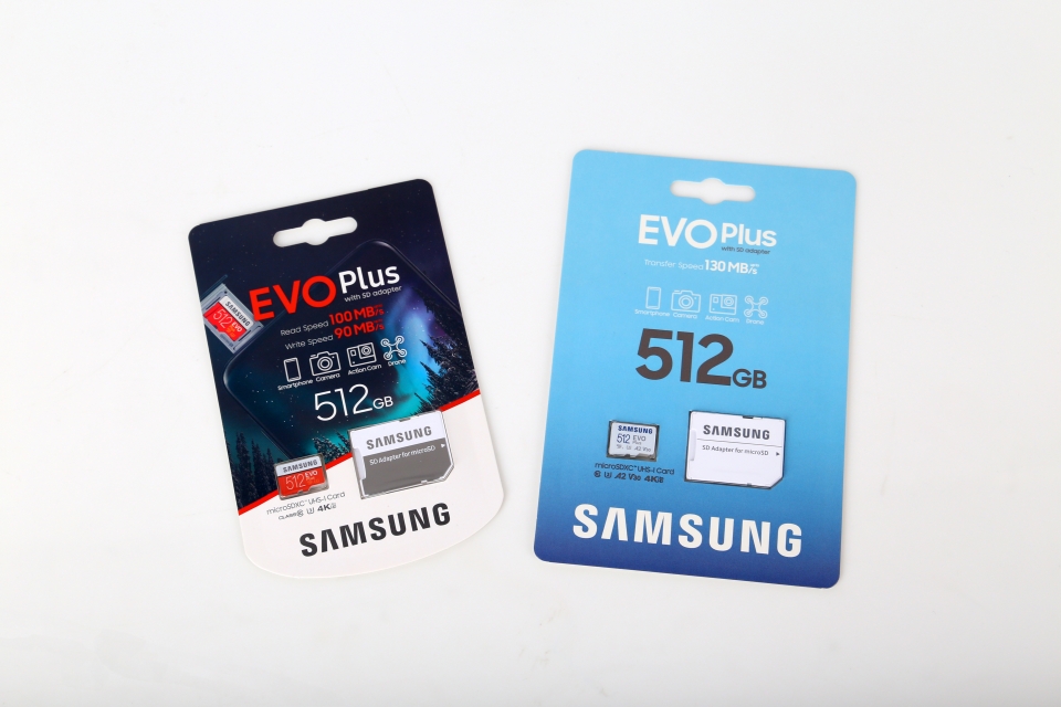 기존의 EVO Plus 마이크로 SD카드는 최대 읽기 속도가 100MB/s였다. 이와 달리 EVO Plus 2021은 최대 읽기 속도가 130MB/s에 달한다.