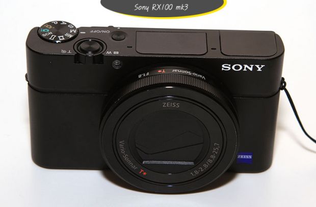 RX100 MK3 후기, 사용기, 리뷰, 카메라, 소니, Sony, RX100 MK2, 발표회, 스케치, IT, RX100 MK3 후기를 올려봅니다. 처음 발표회 때 가서 보고 난 뒤 이제는 정말 완성판이라는 느낌을 받았는데요. 기존에 초기 제품도 사용해 봤을 때 어두운 영화관에서 너무 밝고 괜찮은 이미지가 찍혀서 너무 감동을 받았던적이 있는데요. 이번에 RX100 MK3 후기를 적으면서도 카메라의 성능은 정말 좋다는것을 다시 한번 느끼게 되었습니다. 아래에 모델들의 사진을 올려준 부분이 있는데 꼭 보시기 바랍니다. 확인을 위해서 일부러 리사이즈만 한 원본을 올렸습니다. 실내에서의 촬영 그리고 그렇게 좋은 조건은 아닌 곳에서 촬영해도 이젠 Dslr에 밀리지 않을정도로 꽤 잘 나옵니다. 예전에는 세컨드 카메라로 인식이 되었던 하이엔드 카메라이지만 RX100 MK3의 경우에는 세컨드 카메라로 쓰면 좀 아까울듯한 느낌마저도 듭니다. 아래에서는 RX100 MK3 후기는 물론 발표회 스케치도 해보면서 처음 느낀점과 실제로 활용해보면서 느낀점 등을 정리해보도록 하겠습니다.